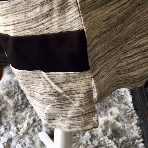 NBA Crewneck T-shirt - Picture 4 of 4